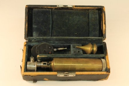 Ophthalmoscope                          