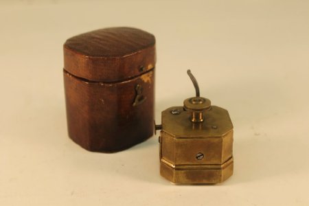 Scarificator and Cups                   
