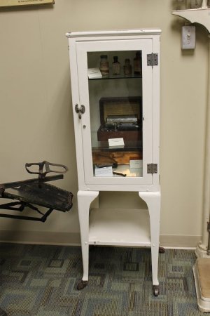 Instrument Cabinet                      