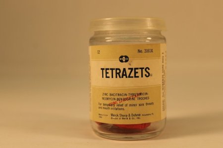 Tetrazets                               